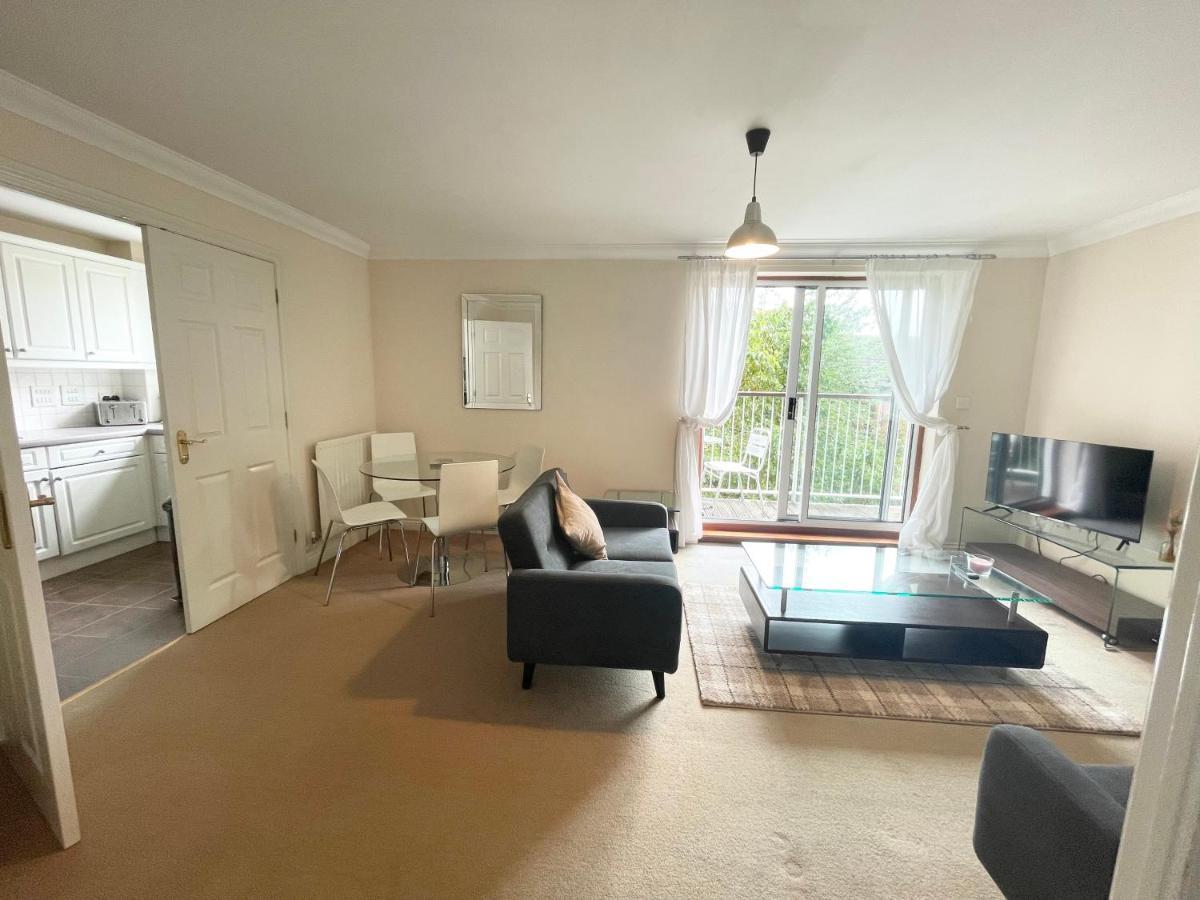 Best Price - Amazing 2 Bed 2 Bath - 4 Singles Or Super King Beds, 10 Min Walk To City Centre, 5 Minute Walk To Mayflower Theatre, Smart Tv, Ensuite, Balcony, Free Parking Southampton Exterior foto