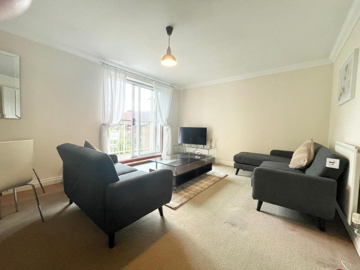 Best Price - Amazing 2 Bed 2 Bath - 4 Singles Or Super King Beds, 10 Min Walk To City Centre, 5 Minute Walk To Mayflower Theatre, Smart Tv, Ensuite, Balcony, Free Parking Southampton Exterior foto